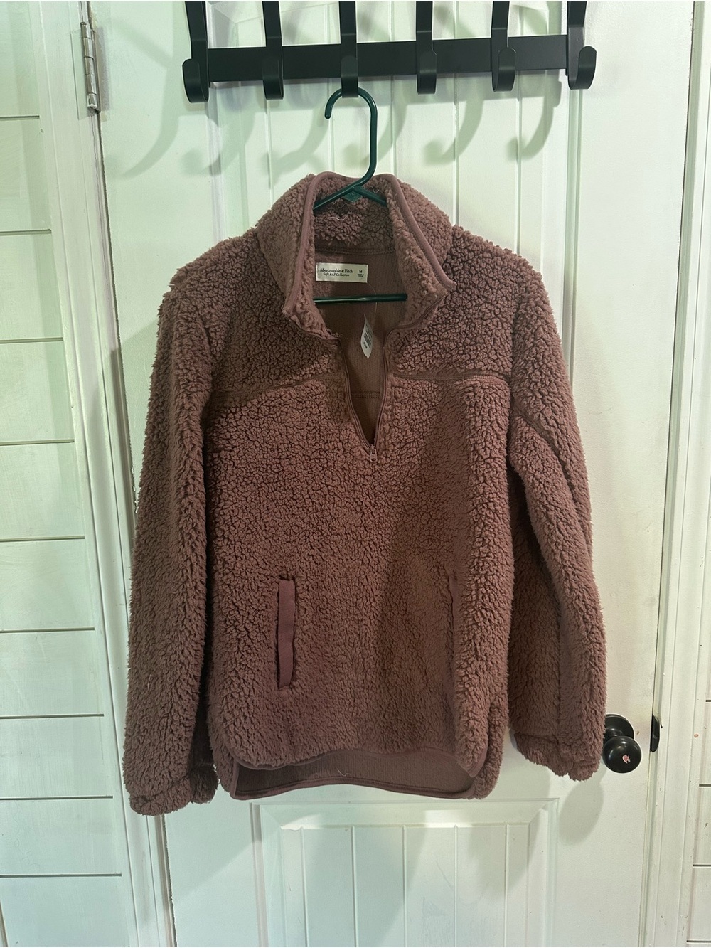 Abercrombie & Fitch soft A&F collection Mauve Zip-Up Sherpa quarter zip